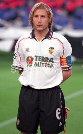 十大转会费过亿的球员,十大失望转会的球员