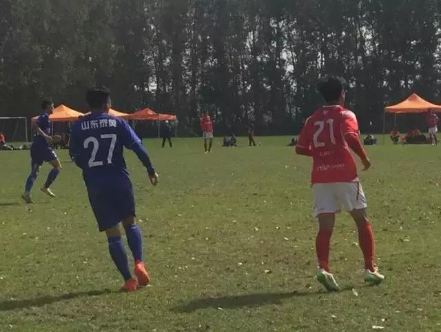 涓浗涓氫綑瓒崇悆鑱旇禌澶ц繛,澶ц繛涓氫綑瓒崇悆鍐嶅ず鍏ㄥ浗鍐犲啗