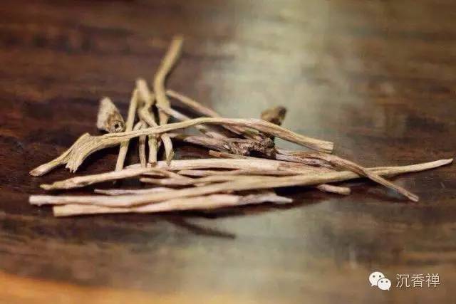 沉香香料配方大全,沉香怎么提香