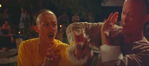 香港小胡子陈勋奇最新消息,陈勋奇个人资料简介及身高