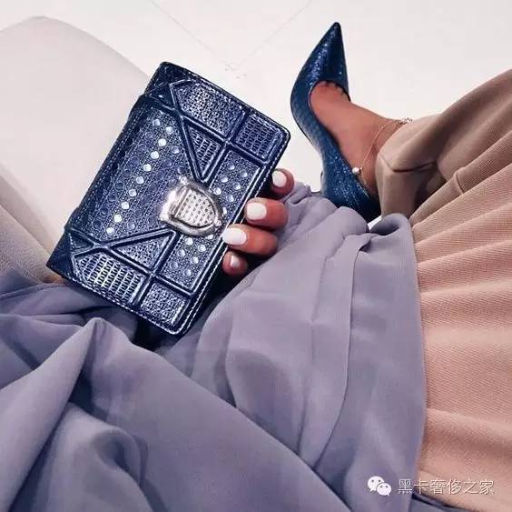 dior中古马鞍钱包,dior漆皮链条钱包