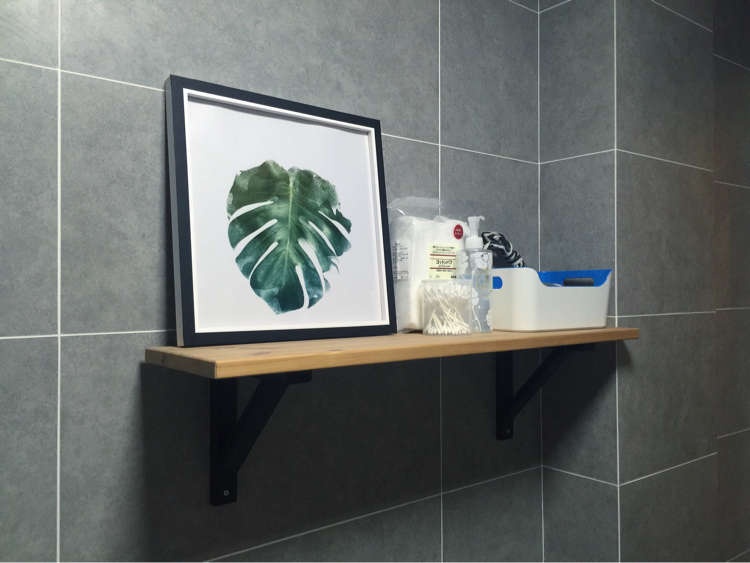 深灰色砖铺卫生间效果怎样,卫生间选了灰色砖很暗怎么补救