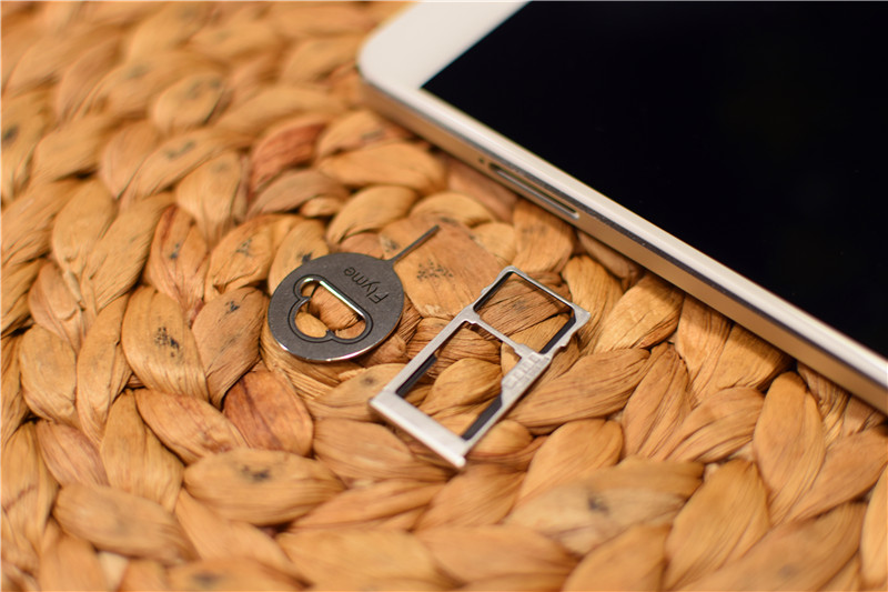 低调不代表没有光芒,魅蓝u20怎么样