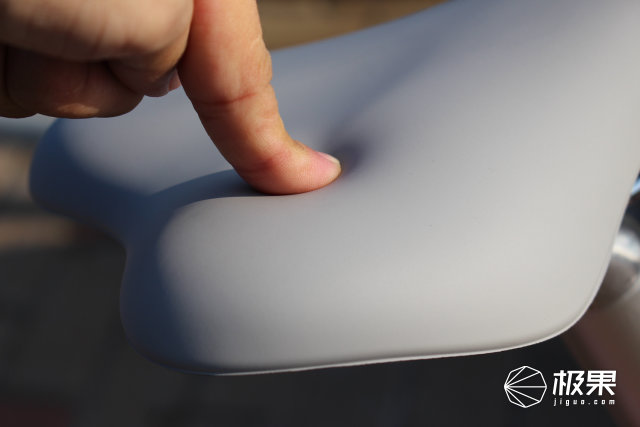 智能折叠电单车,云马mini智能折叠电单车