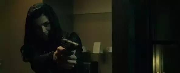 战术美学｜《疾速追杀》的“枪械世界”