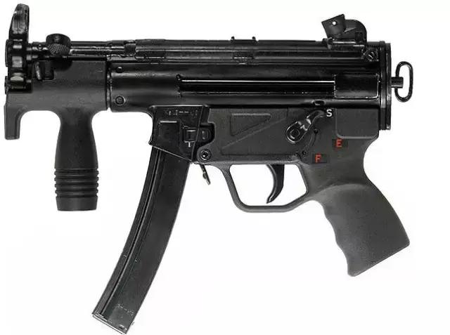 战术美学｜《疾速追杀》的“枪械世界”