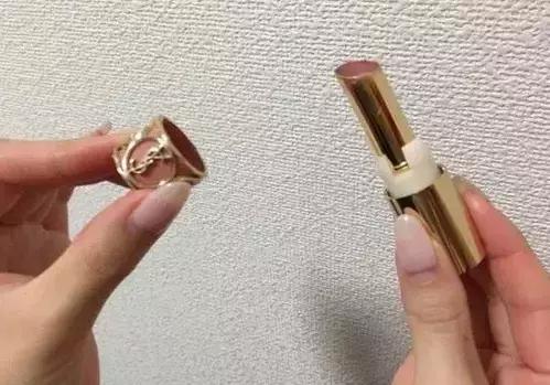 用完的ysl方管口红怎么弄出来,ysl小黑管口红使用方法