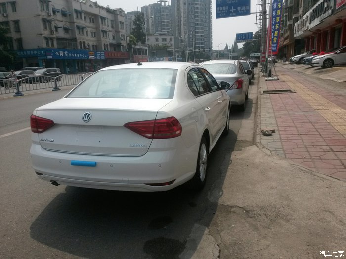 2022款朗逸1.5自动舒适版提车作业,2015款朗逸1.6l手动舒适版