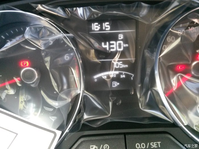 2022款朗逸1.5自动舒适版提车作业,2015款朗逸1.6l手动舒适版