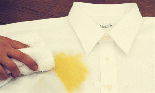 孩子衣服上水果汁怎么去掉,果汁滴到白色衣服上怎么处理