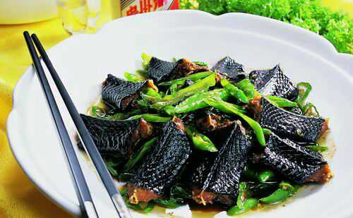 蛇肉汤有多补,吃蛇肉蛇汤