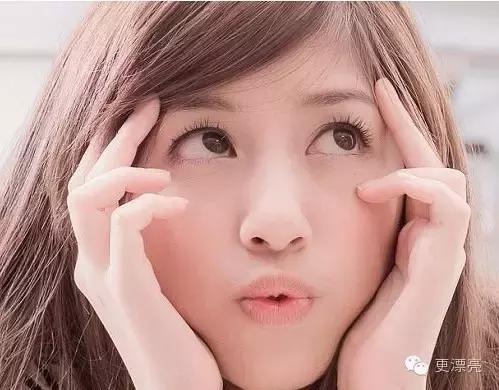 爱笑的女孩法令纹都很深,爱笑的女孩法令纹都不会太差