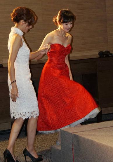 马小玲和况天佑什么关系 (马小玲与况天佑的幸福生活)