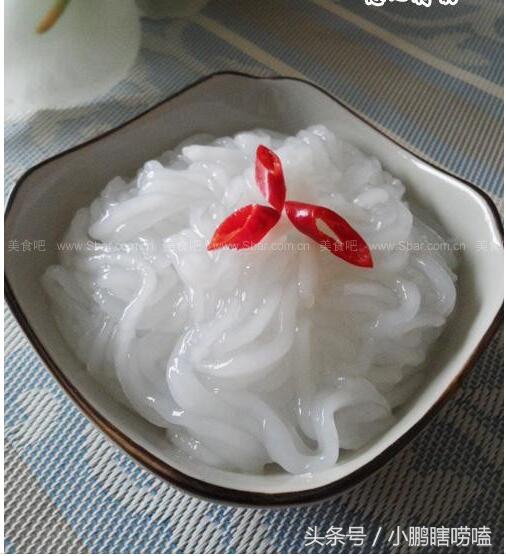 土豆粉面的制作过程,土豆粉面制作方法