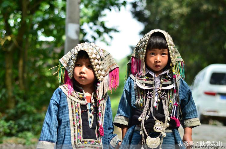 云南有个神秘的民族,云南深山里的原始部落女人