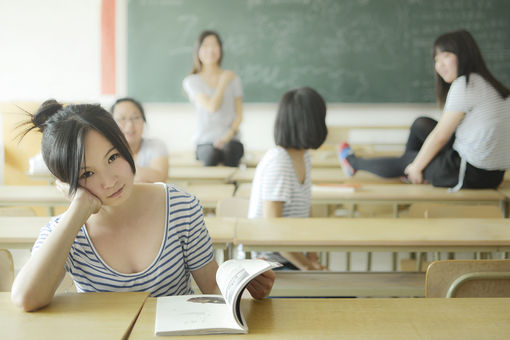 大学生活应该怎么过才不迷茫,大学生活应该怎么过才不会后悔