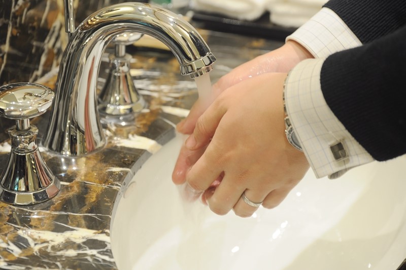 睡了它!让成都追星族咬牙切齿的8888套房!