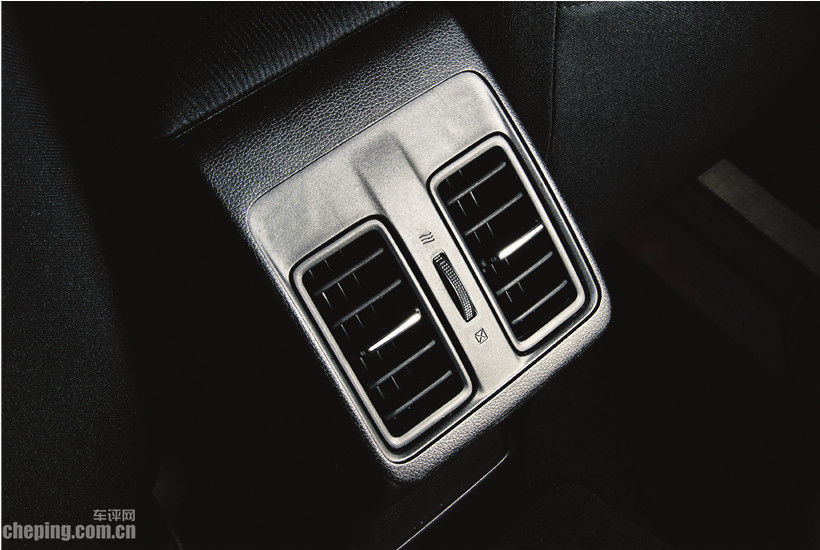 师出同门之争,师出同门却各有高招