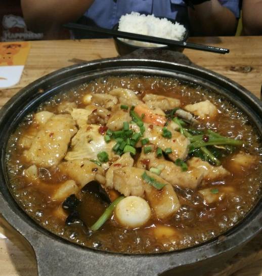 汇华广场小吃街,汇华广场附近美食