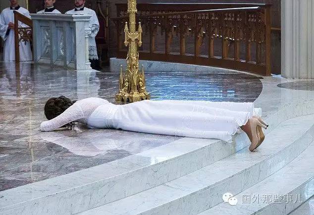 美国女教授嫁中国男人,美国女教师嫁给河南小伙