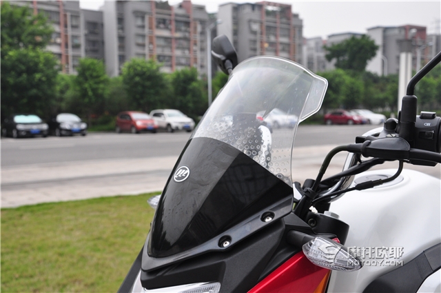 力帆kps150和kpt150区别,力帆kps150和春风150