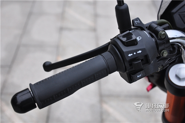 力帆kps150和kpt150区别,力帆kps150和春风150