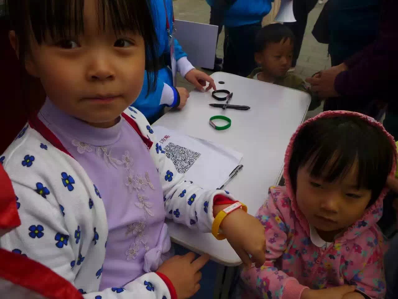 我敢打赌这个假期你一定见过他们