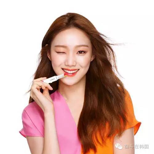 韩国代购便宜又好用,现在韩国代购什么比较火