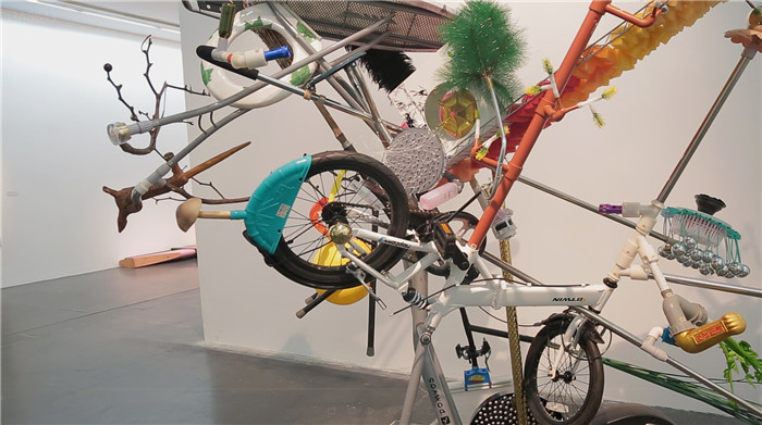 专访施勇李景湖梁硕杨光南马泰奥·洛佩斯：“生存痕迹”中的艺术状态