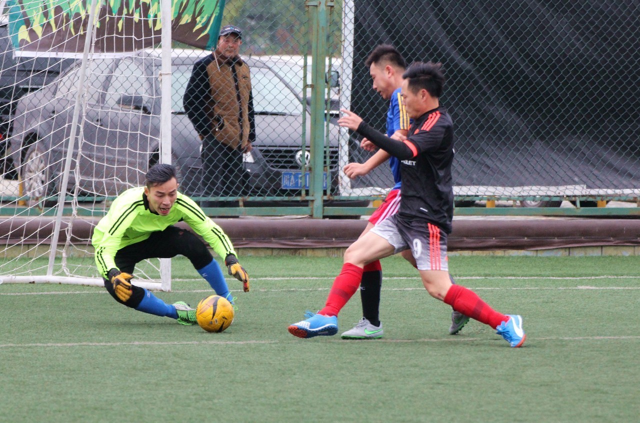 成都高新区业余足球队招募,成都高新五人制