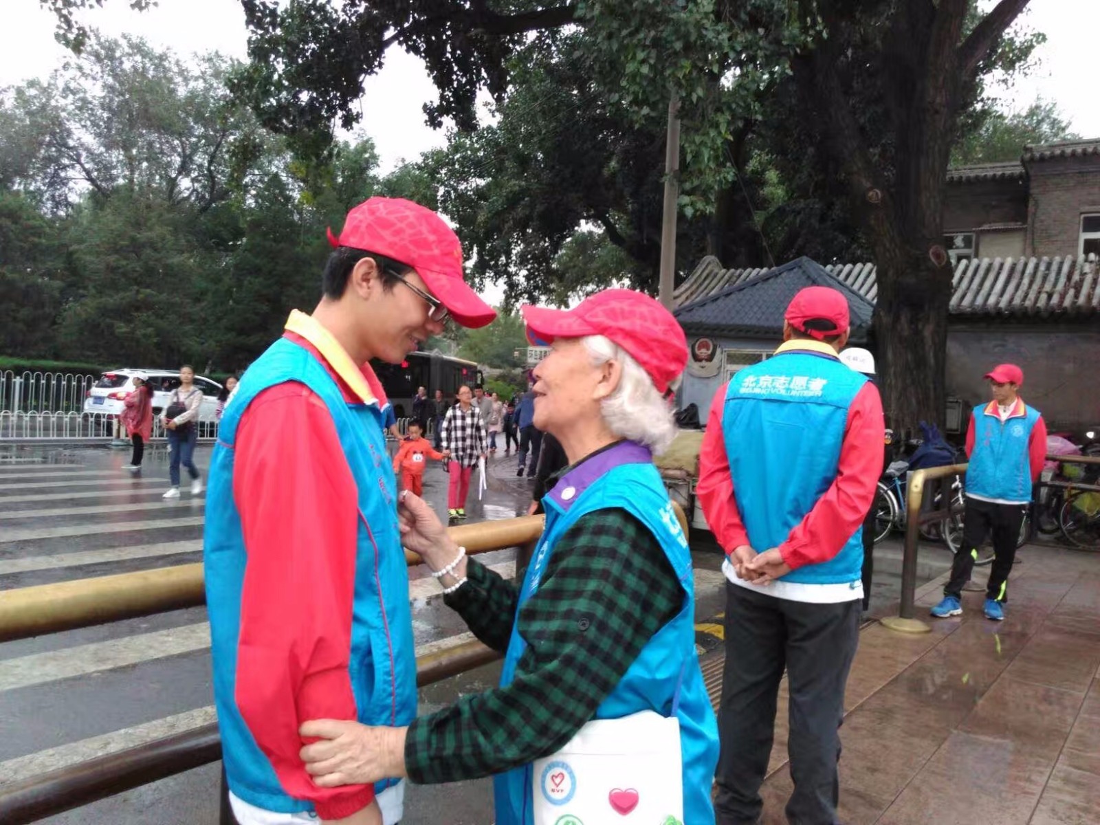 我敢打赌这个假期你一定见过他们