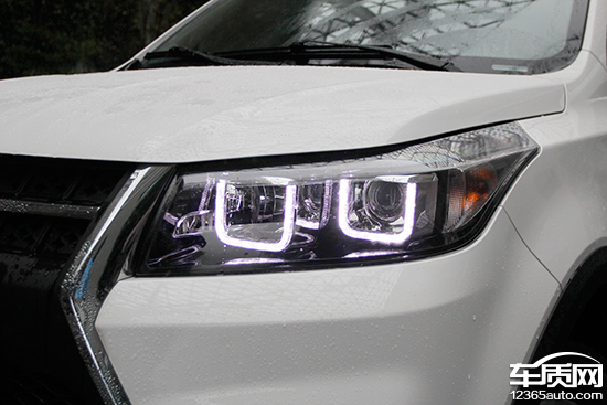 好开实用还不贵试驾北汽幻速S3L1.5L