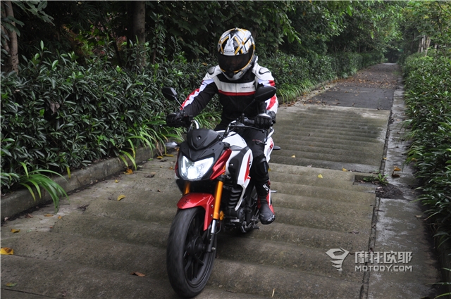 力帆kps150和kpt150区别,力帆kps150和春风150