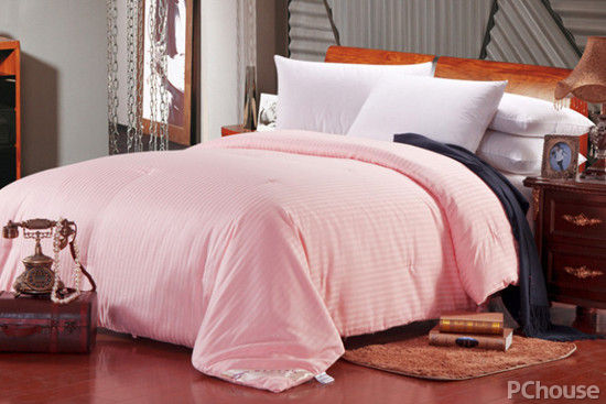 蚕丝被有什么好处怎么洗,蚕丝被的好处和功效怎么保养