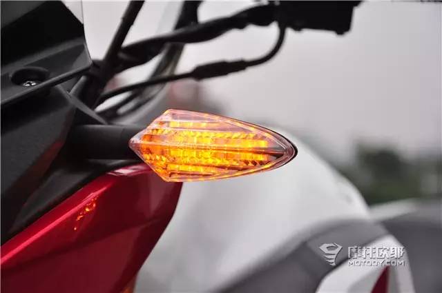 力帆kps150和kpt150区别,力帆kps150和春风150