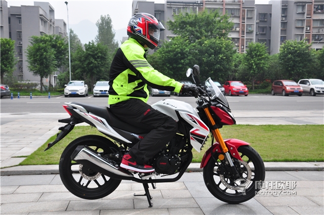 力帆kps150和kpt150区别,力帆kps150和春风150