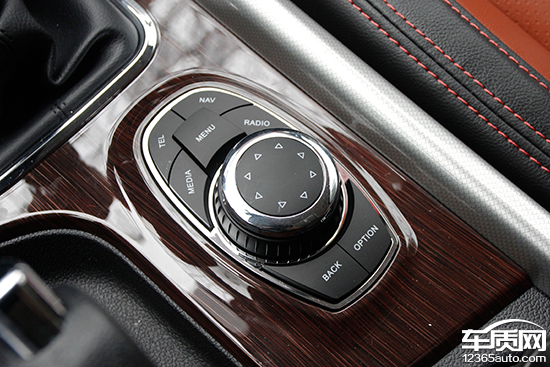 好开实用还不贵试驾北汽幻速S3L1.5L