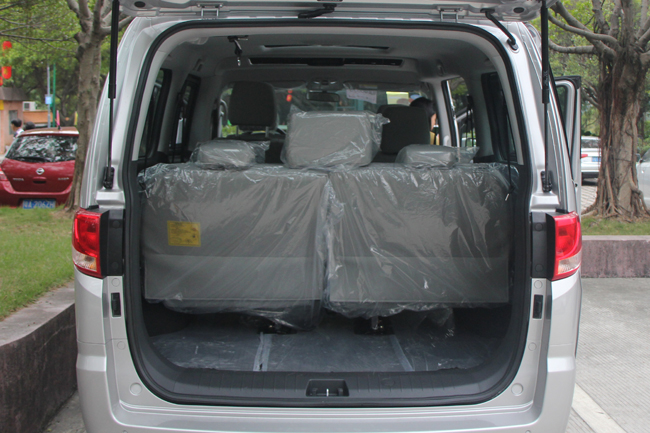 实用派不失商务范儿试驾江淮瑞风M42.0L