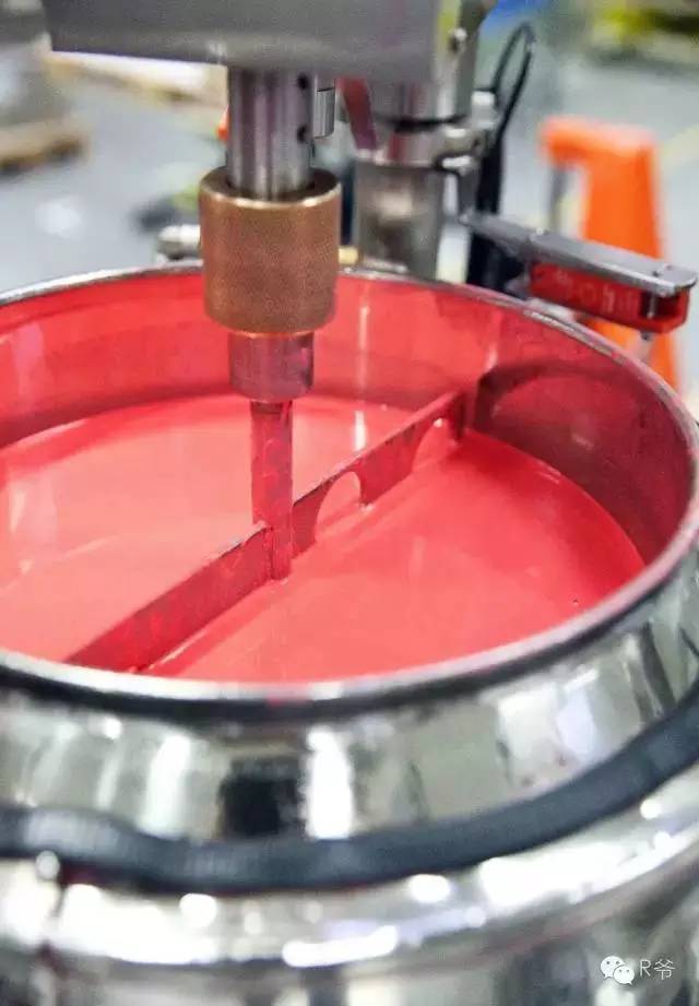 ysl圣诞限定口红值得入手,ysl圣诞限量黑管09