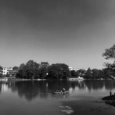 镇头，南方集镇，九月的诗|严彬