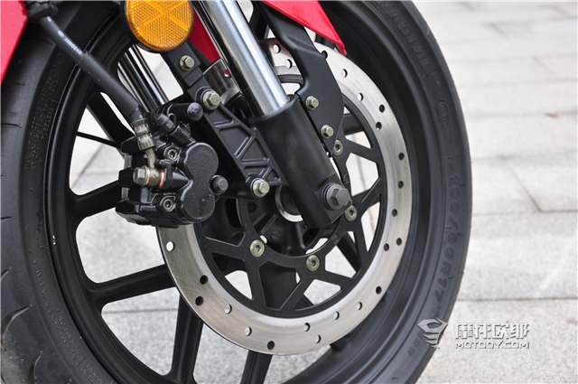 力帆kps150和kpt150区别,力帆kps150和春风150