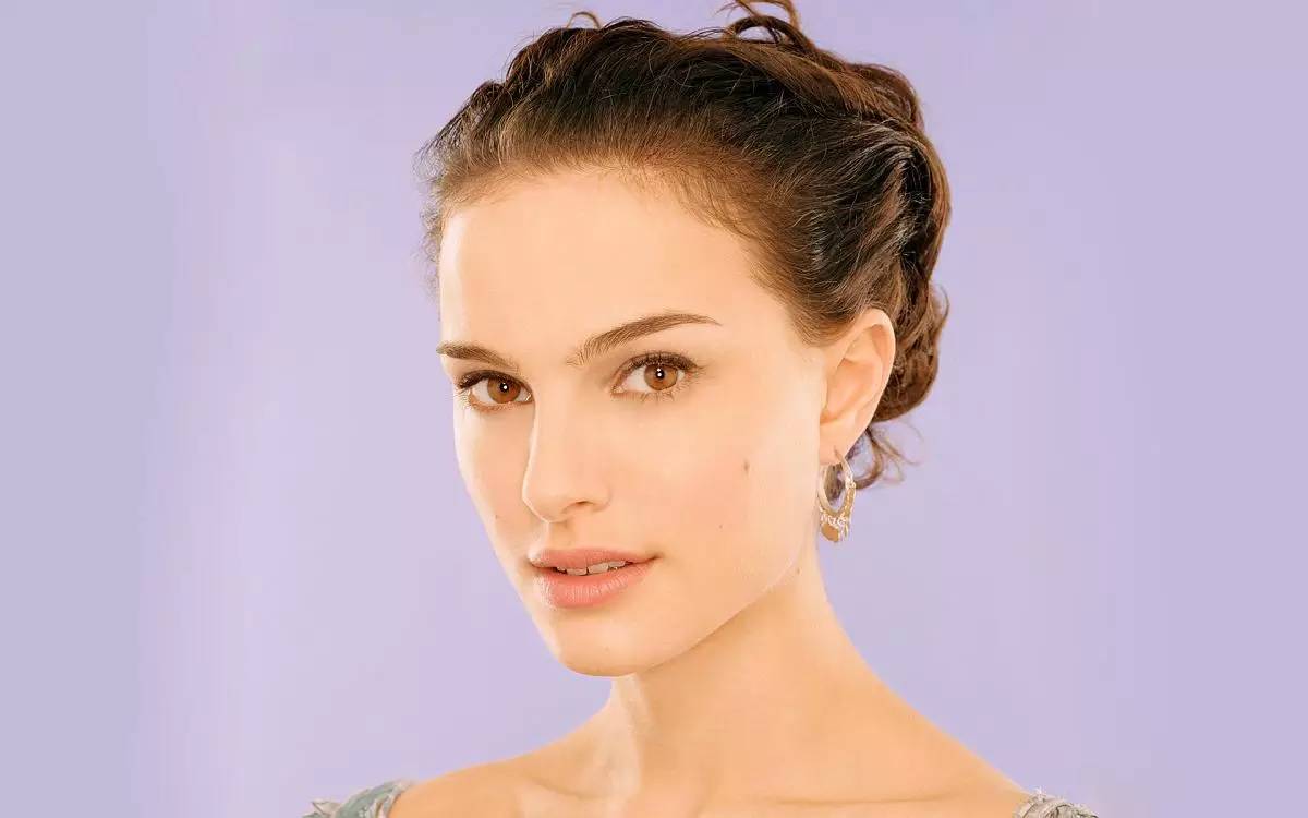 90后10个好莱坞明星,好莱坞十大最具潜力00后演员