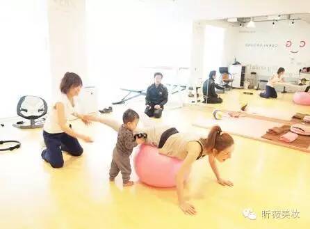 V解答丨Rinka梨花怀孕时用了这些!