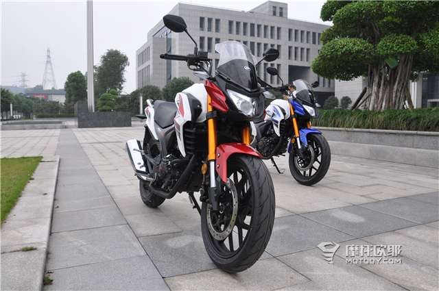 力帆kps150和kpt150区别,力帆kps150和春风150