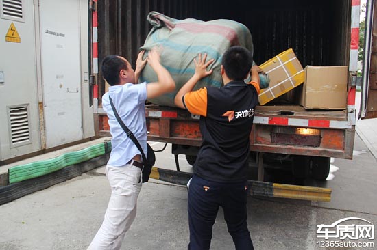 普利司通轮胎出现裂纹图片,普利司通动力侠龟裂解决了吗