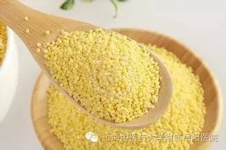 女人每晚喝小米粥好处,每天喝小米稀饭的好处