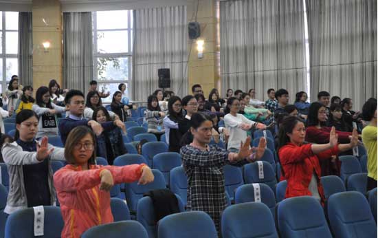 鎮犲鐟滀冀瀛﹂櫌瀹樻柟鎶ュ悕鎴愰兘,鎮犲鐟滀冀瀛﹂櫌鎴愰兘