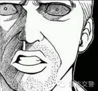 修路堵车交警查车,交警说法路面施工致拥堵错开高峰