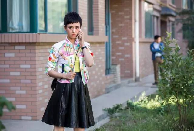 《安居》大爆料！包头群演说“拍戏这营生，真够辛苦的！”