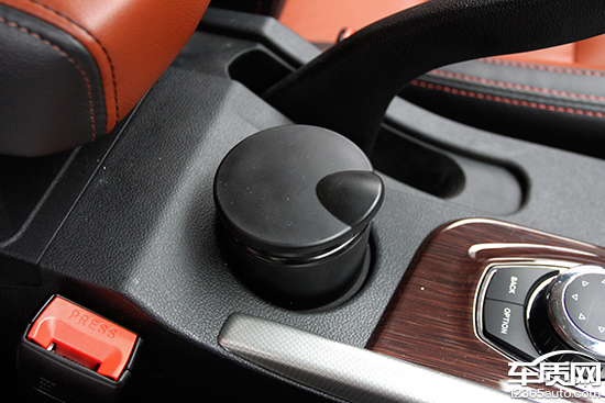 好开实用还不贵试驾北汽幻速S3L1.5L